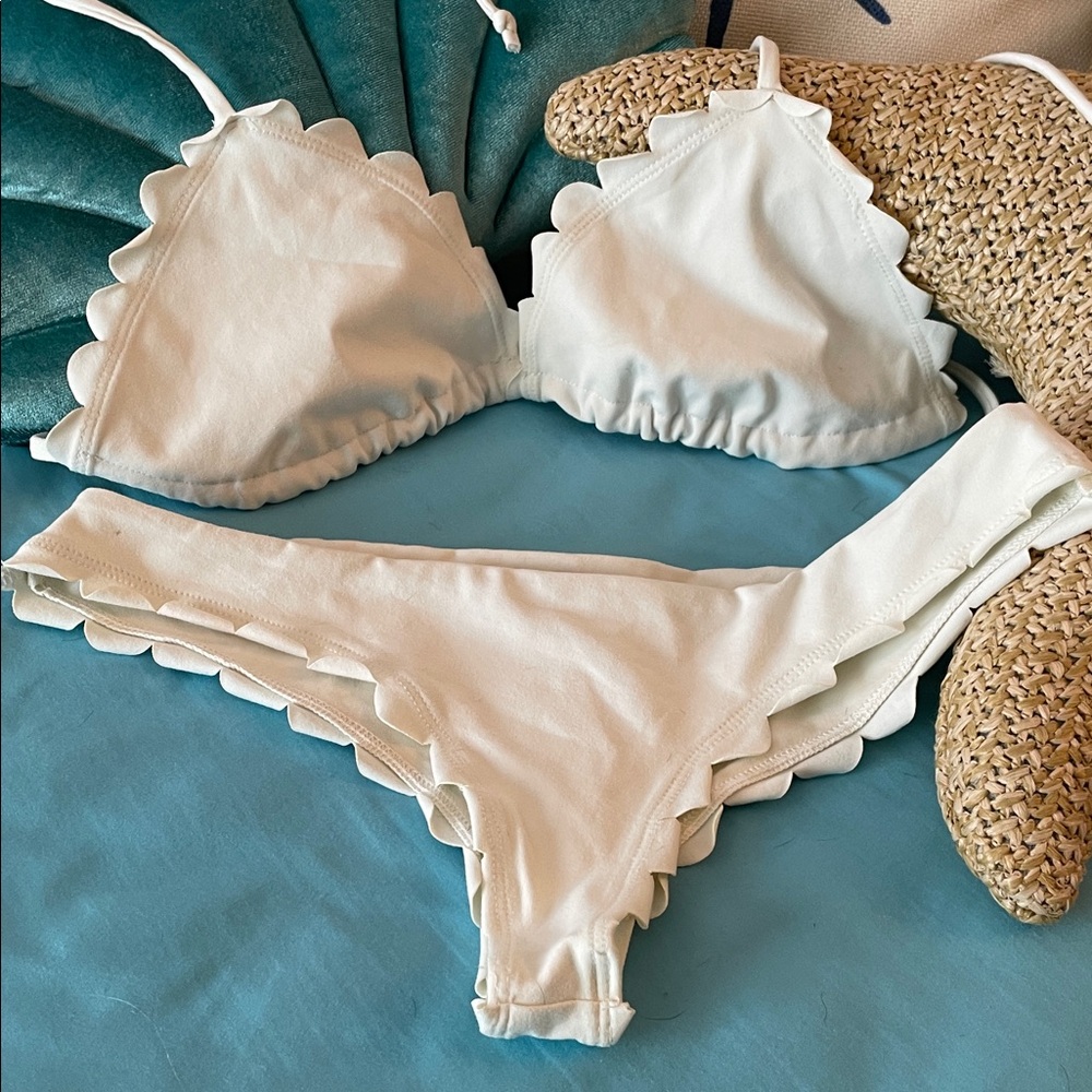Beach Riot Scalloped Edge Bikini in White